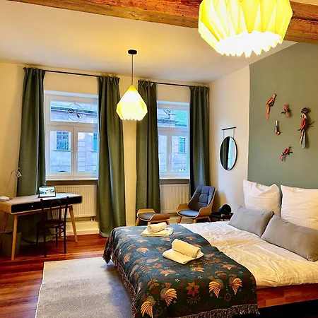 Apartment Grosse In Der Altstadt Von *